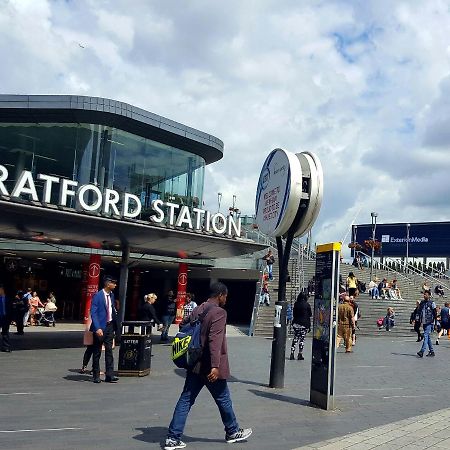 The Heart Of Stratford..! Hotel London Exterior photo